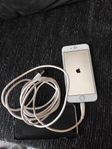 iphone 6 med sladd och skal