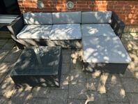 Utemöbler soffa divan med bord