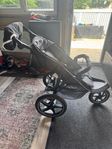 Terrängvagn barnvagn Hauck runner 2