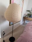 Ferm Living Golvlampa