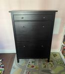 IKEA Hemnes skoförvaring bortskänkes