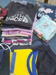 klädpaket I storlek 122-128 cm