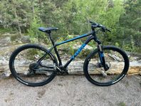 Trek Superfly 5 nära nyskick!