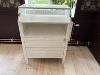 IKEA Sundvik skötbord