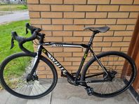 Gravel bike White CX Pro 28 tum 22 växlar ram 54cm pris 625