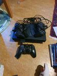 Ps2 med 3 handkontroller  +16 spel