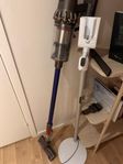 Nästan oanvänd Dyson V11