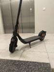 ninebot f40d 2 i ny skick.  passa på