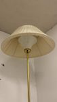 GOLVLAMPA / Mässing / Ikea / 1900 - 2000-tal