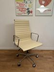 Charles Eames  EA119 kontorsstol skrivbordsstol