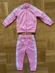 ADIDAS rosa tracksuit retro i fint skick! Storlek 110.
