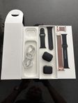Apple Watch S 6, 40mm, GPS, sladd,  2 armband Svart, Rosé  