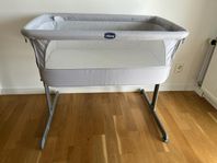 Bedside crib Chicco next 2 me