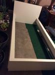 Ikea Säng i vitt 