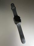 Apple Watch Series 7 Wifi + Cellular