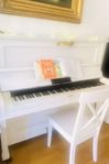 Antikt piano bortskänkes mot avhämtning