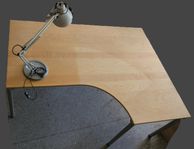 Skrivbord & lampa 
