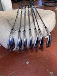 Titleist t200 stiff