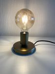 Bordslampa/vägglampa