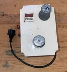 SMC regulator, regulator med 2 utgångar