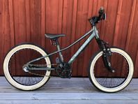 Cresent Narre 20” fint skick