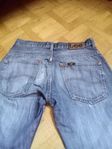 slitna LEE jeans retro 32