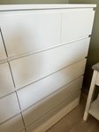 Malm Byrå med 6 lådor