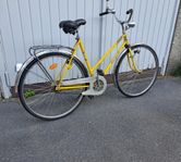 Crescent retro 