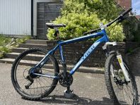 trek 4300 motainbike i medium 