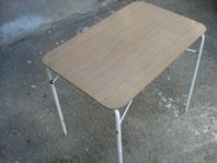 Gammalt Campingbord.