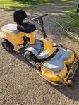 Stiga Park Compact med uppsamlare.