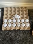 en mix av srixon bollar