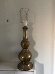 Hög fin bordslampa