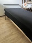 säng 105x200