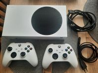 Xbox Series S 512Gb 2 handkontroller