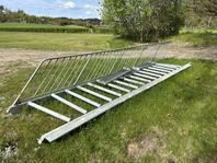 stor ståltrappa