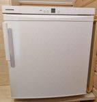 Liebherr NO Frost Frysskåp  2 år gammalt - som ny  70 lite