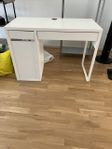 Skrivbord från Ikea