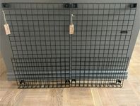 Förvaringsnät i svart pulverlackerad metall!