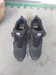 skyddsskor Helly Hansen stl 44