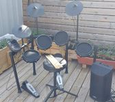 Alesis trummor