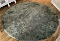 Rund matta från IKEA 195 cm.
