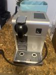 Nespresso Lattissima Pro (De’Longhi) + 200 kapslar