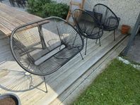 soffa och stolar i konstrotting 