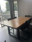 Bord + stolar