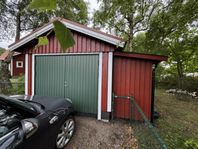 Enkelgarage för betongplatta