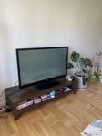 Tv och bänk