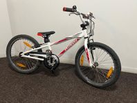 20 tums Specialized "Hotrock" pojkcykel