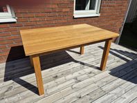 Matbord ek