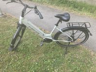 Momas Aurora Elcykel från 2023